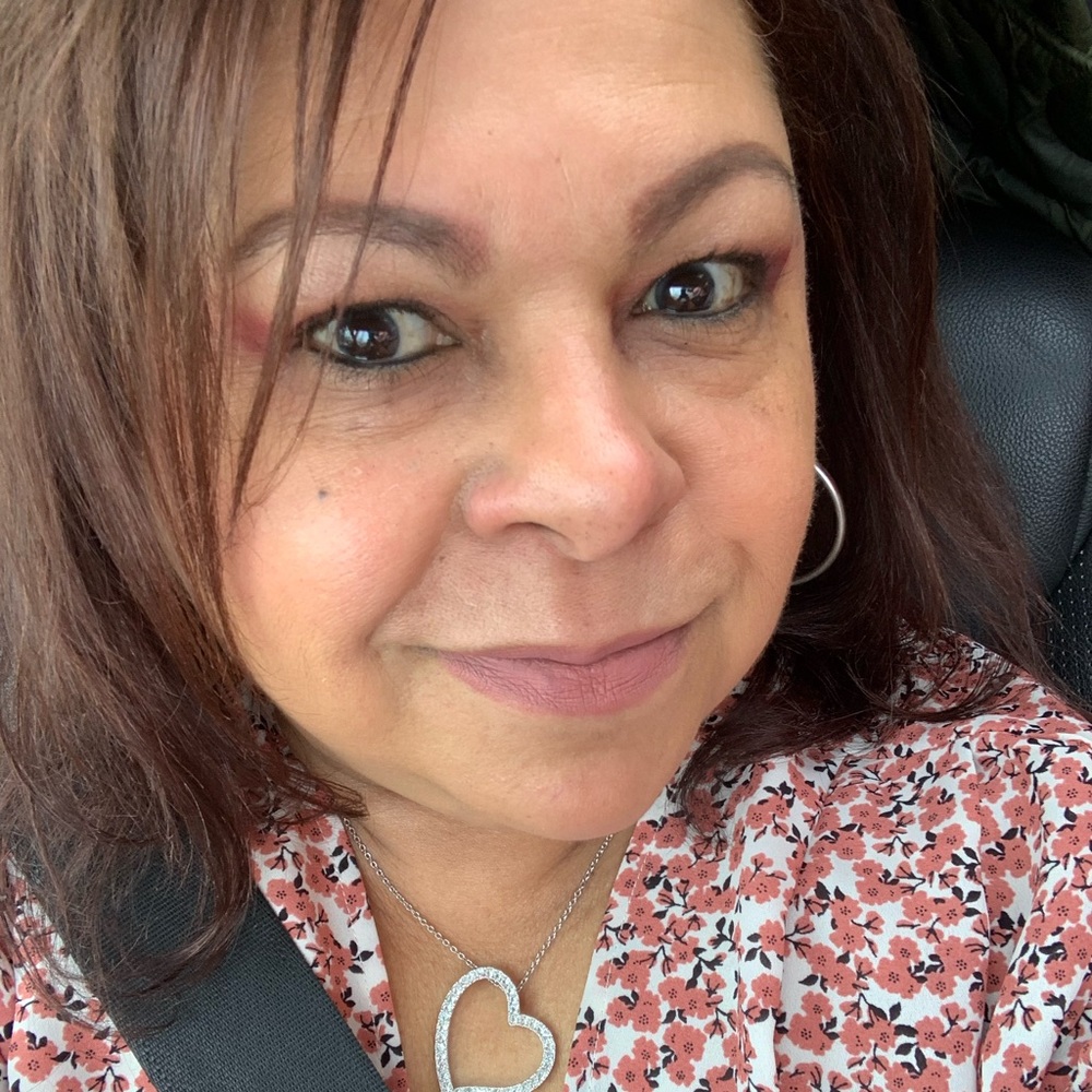 Meet your Posher, Lourdes